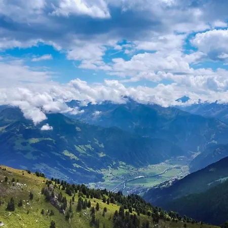 Kashuette Hochzillertal