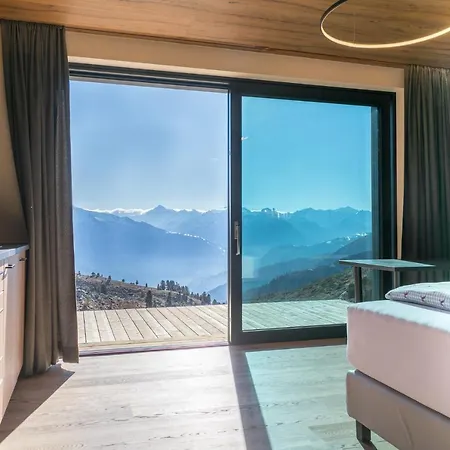 Kashuette Hochzillertal Hotel